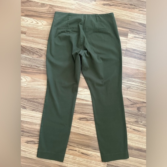 Old Navy Women’s side zip Skinny Ankle Pants Olive Color Size 10 Stretch - Picture 8 of 8